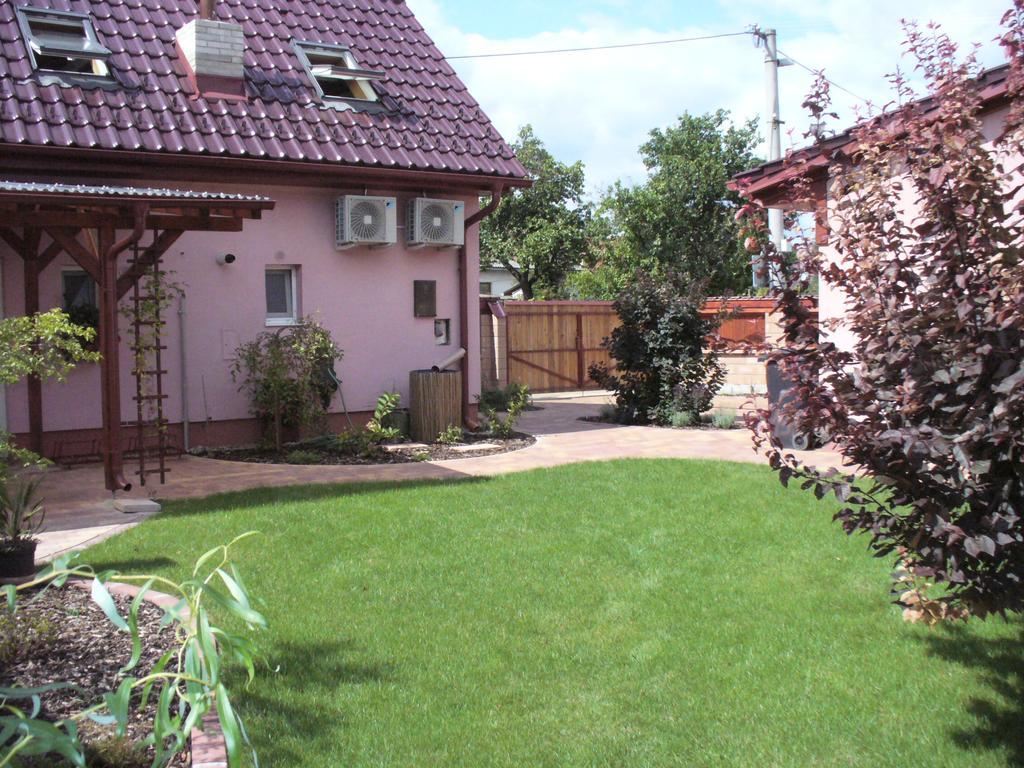 Penzion Jarka Lednice Habitación foto
